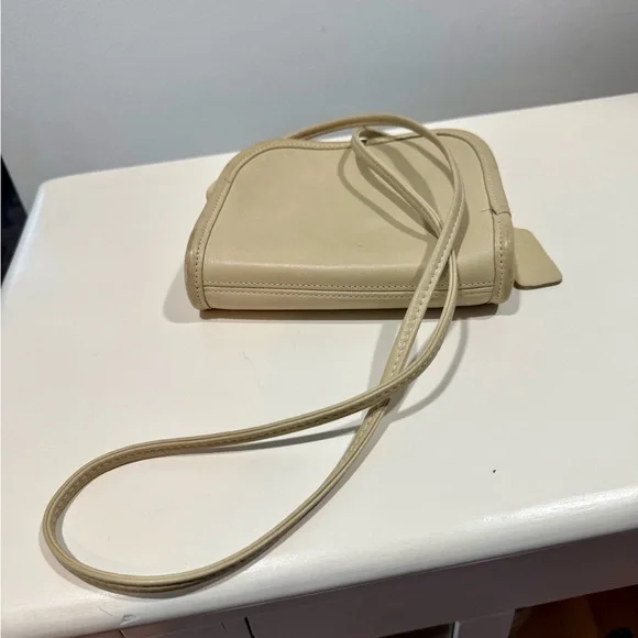Coach Abbie Vintage 90’s Crossbody Leather Bone off white - Picture 8 of 12